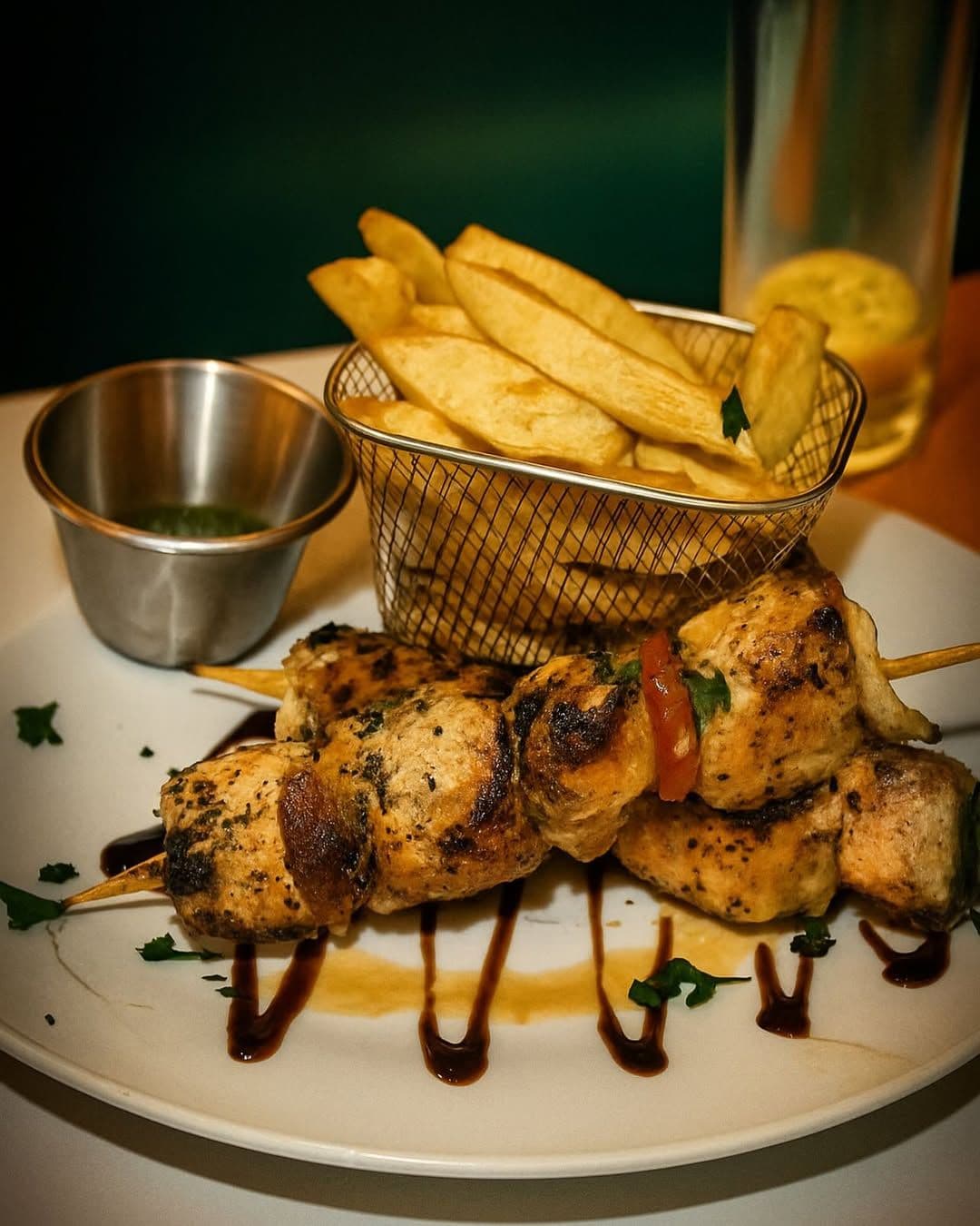 O'Paradis Restaurant Lounge