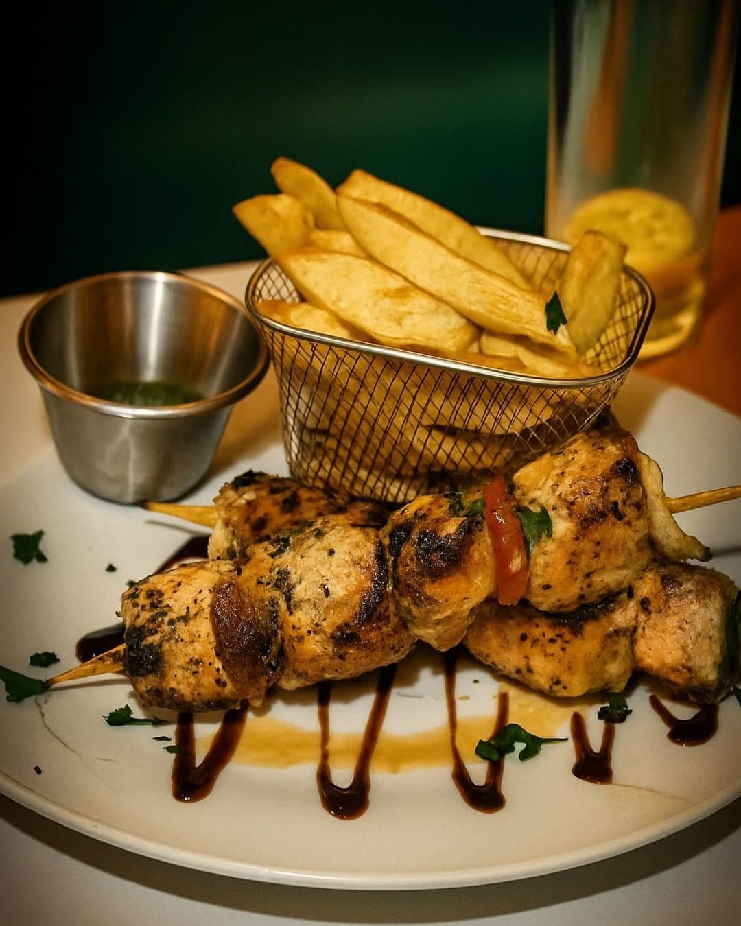 O'Paradis Restaurant Lounge