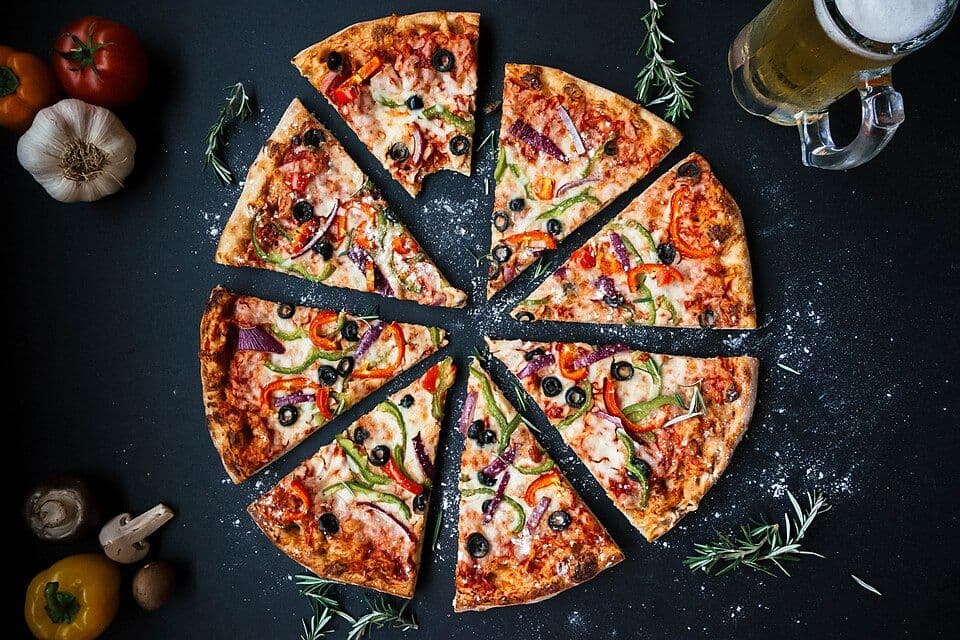 Les meilleures pizzerias d'Abidjan : où manger une bonne pizza en 2026
